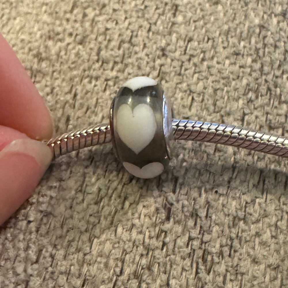 Pandora Ale Ice Love White Hearts Murano glass charm bead